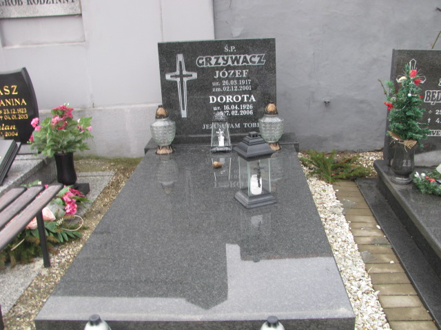 Grób Józef Grzywacz