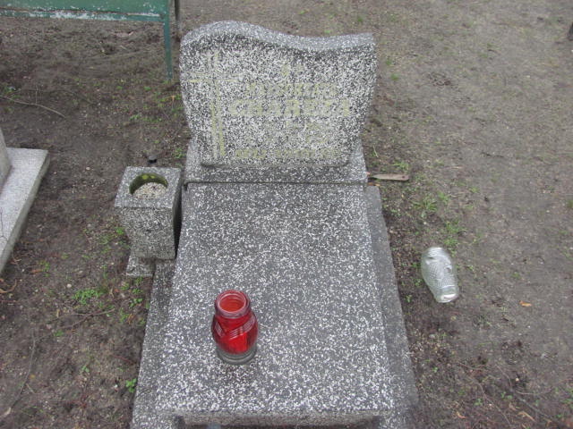 Grób Małgorzata Charęza