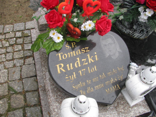 Tomasz Rudzki Prochowice - Grobonet - Wyszukiwarka osób pochowanych